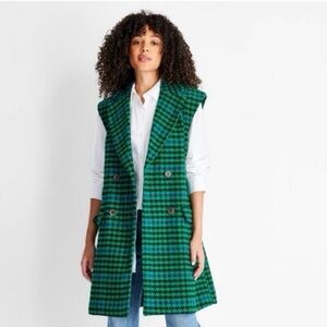 Green,black, and blue Houndstooth Coat